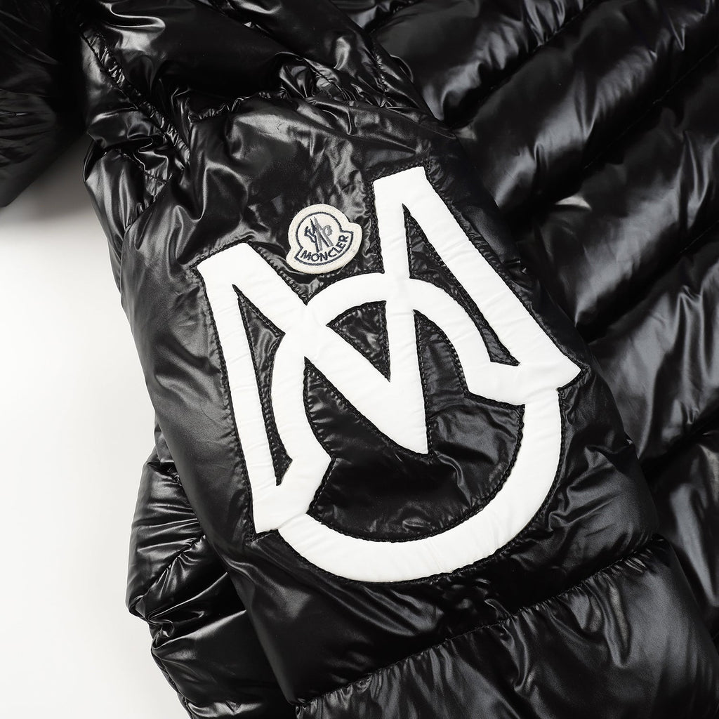 XS