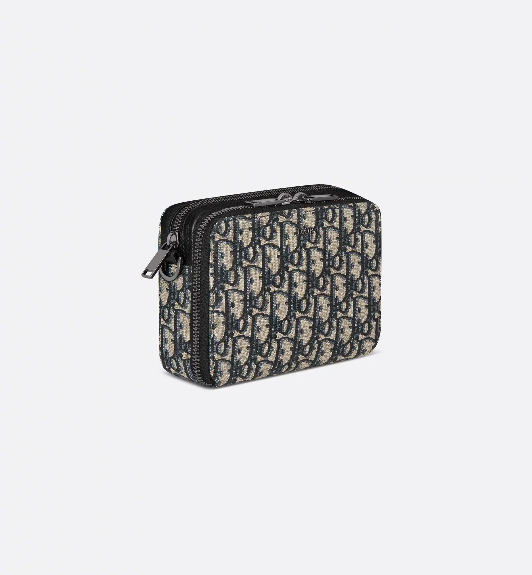 Pouch mit Reißverschluss und Riemen